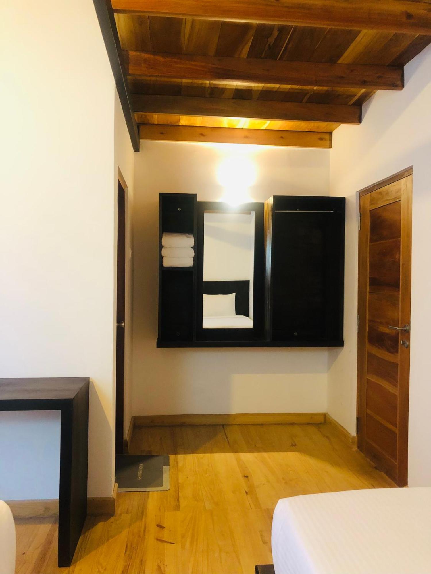 R21 Nuwara Eliya Hotell Eksteriør bilde