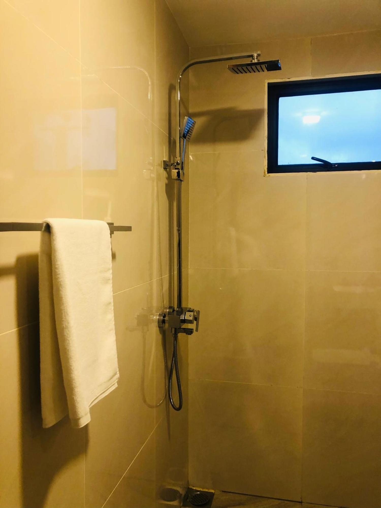 R21 Nuwara Eliya Hotell Eksteriør bilde