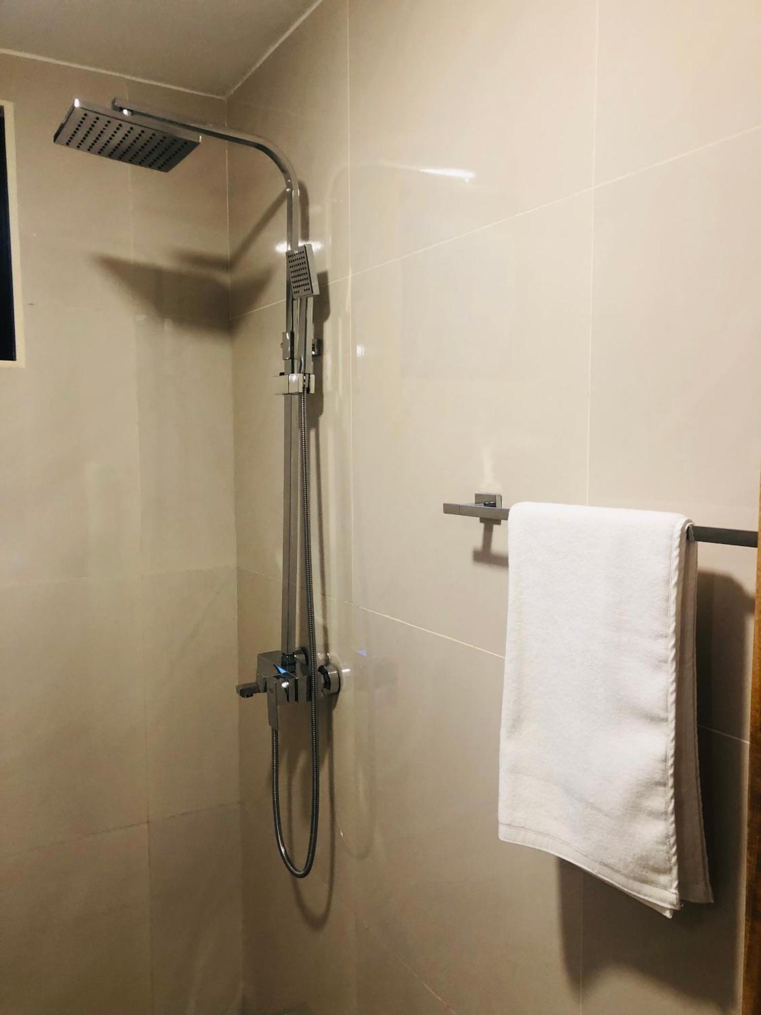 R21 Nuwara Eliya Hotell Eksteriør bilde