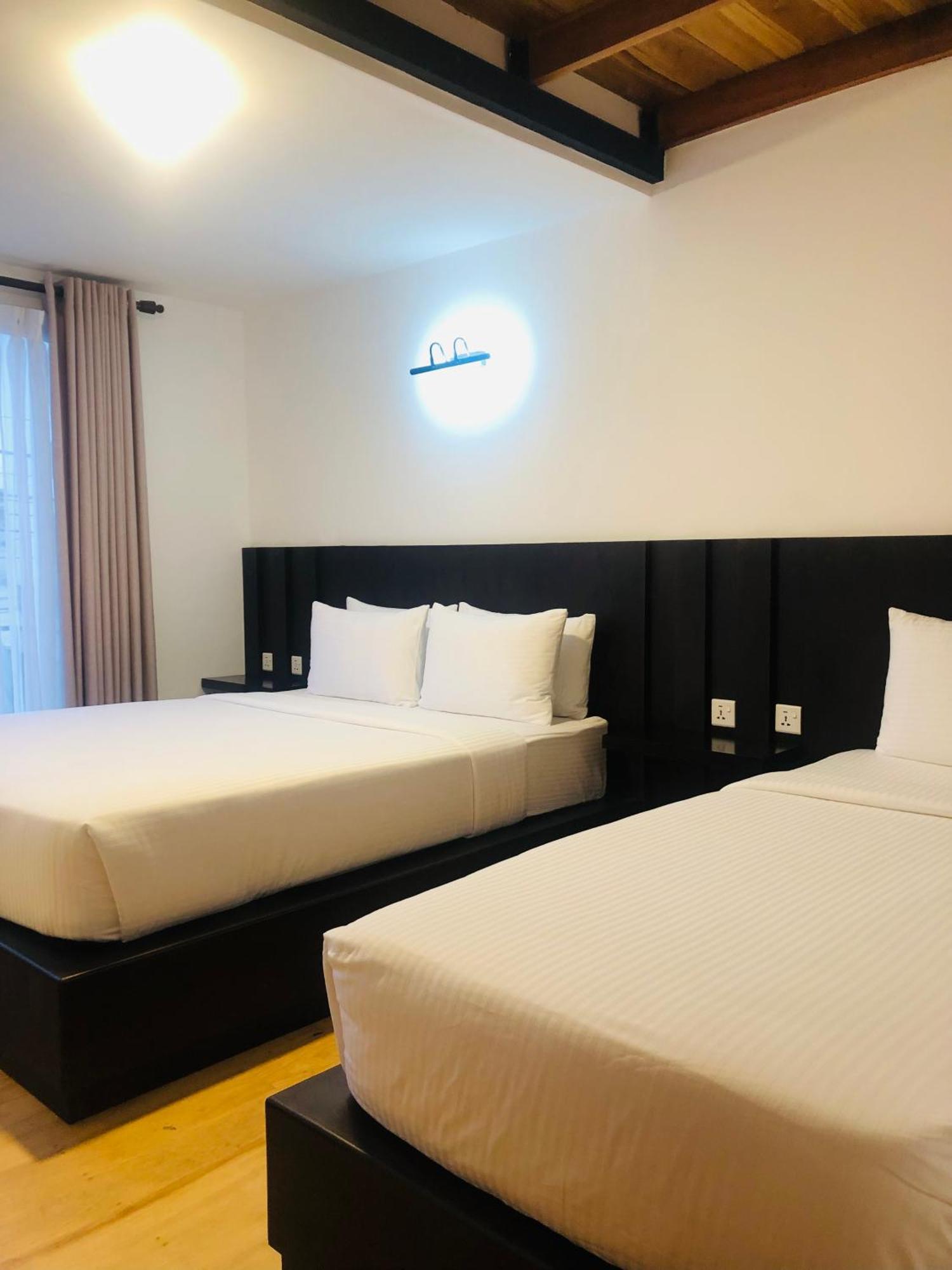 R21 Nuwara Eliya Hotell Eksteriør bilde