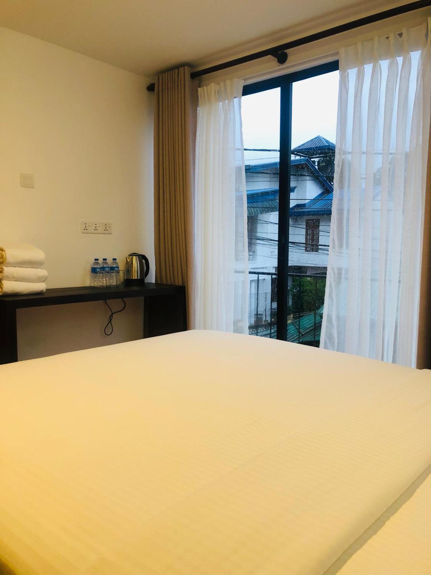 R21 Nuwara Eliya Hotell Eksteriør bilde